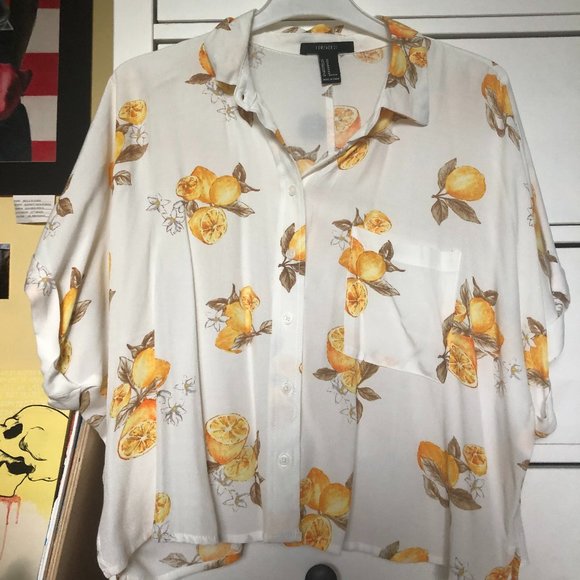Forever 21 White Lemon Print Top - Picture 1 of 3